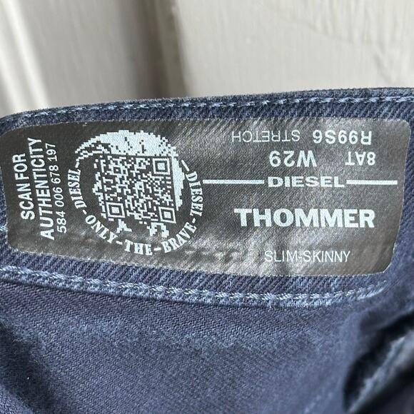 Diesel Jeans Thommer Slim Jeans Dark Wash - Picture 11 of 11